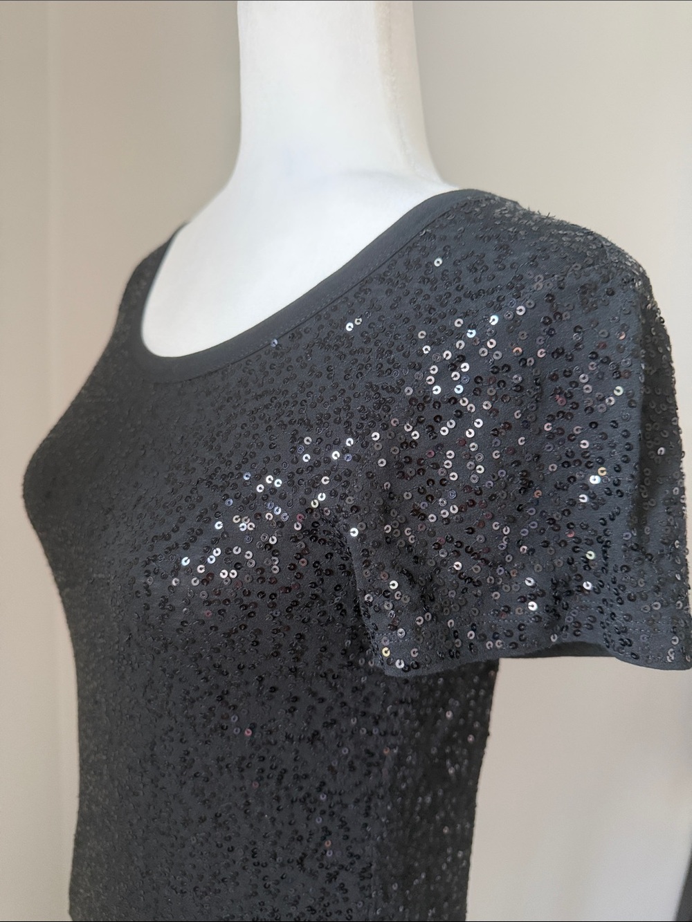 DKNY Black Sequin Short Sleeve Top Tee T-shirt Womens Size Small - Picture 4 of 11